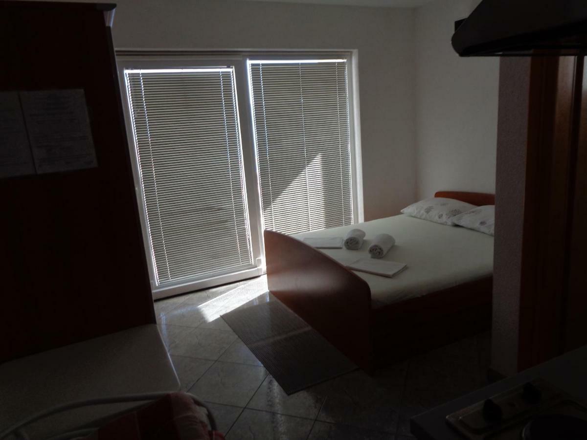 Apartments Rados Локва Рогозница Екстериор снимка